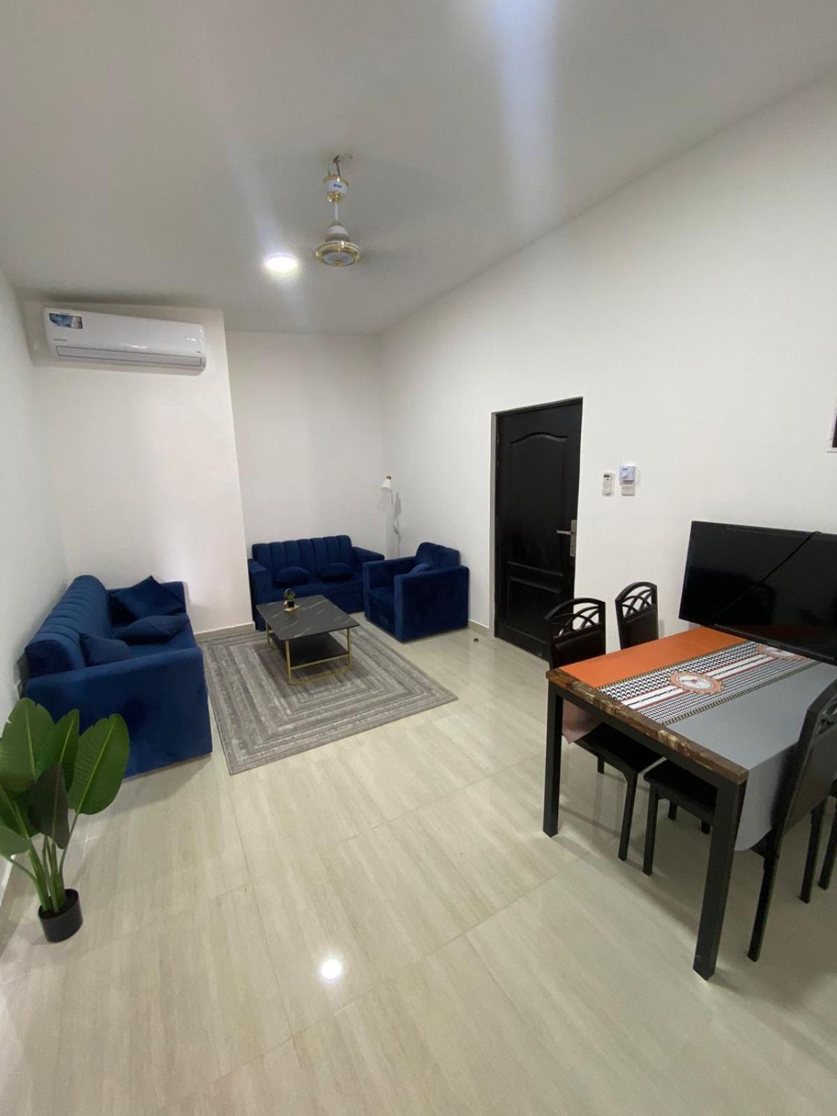 Al Sahm Building Apartment Ajman Bagian luar foto